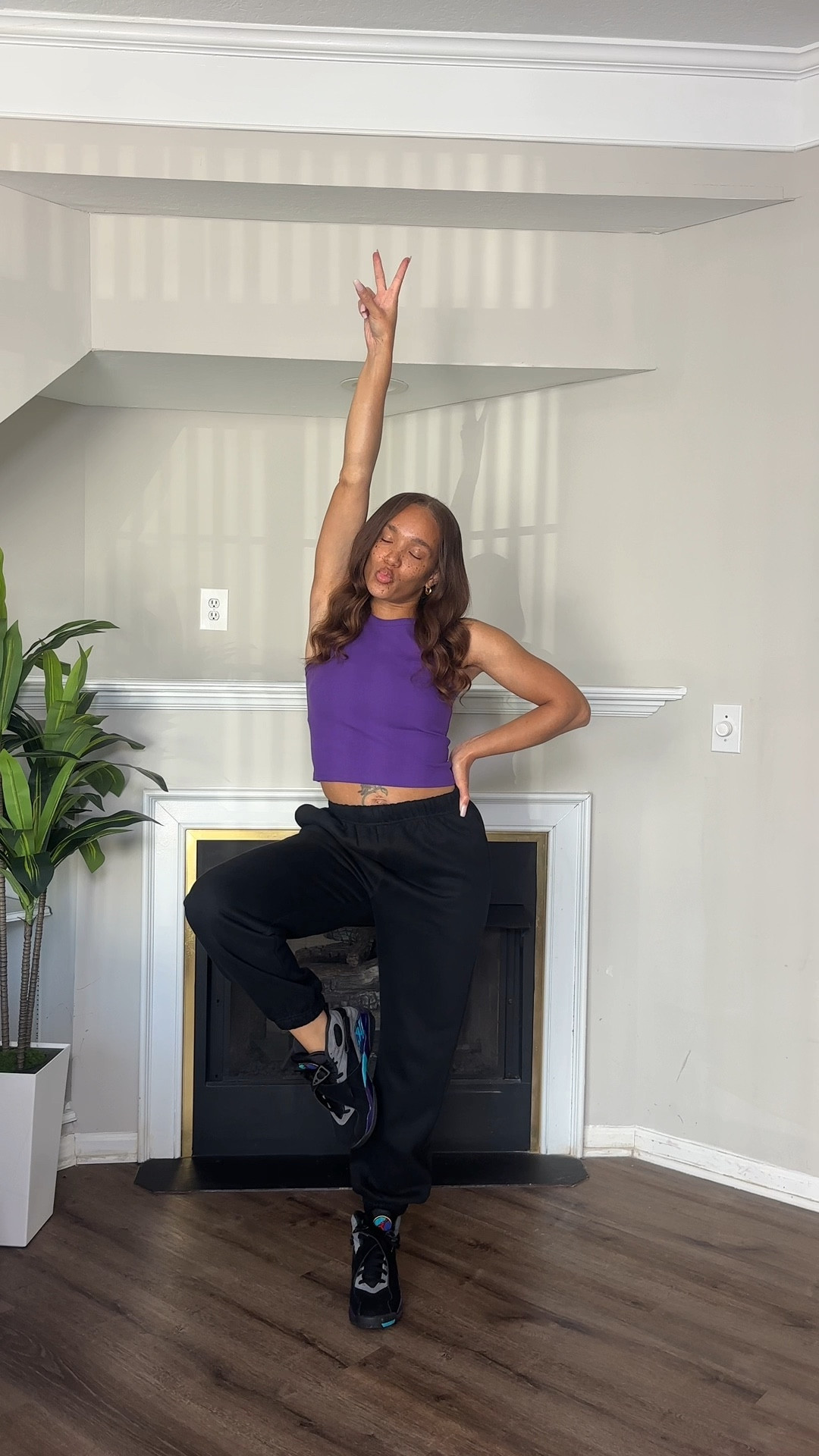 Jordan 8 Aqua sneakers 👟🔥 Retro Jordans with that bold purple & aqua pop😮‍💨 sneaker girl staple right here!


#LTKShoeCrush #LTKStyleTip