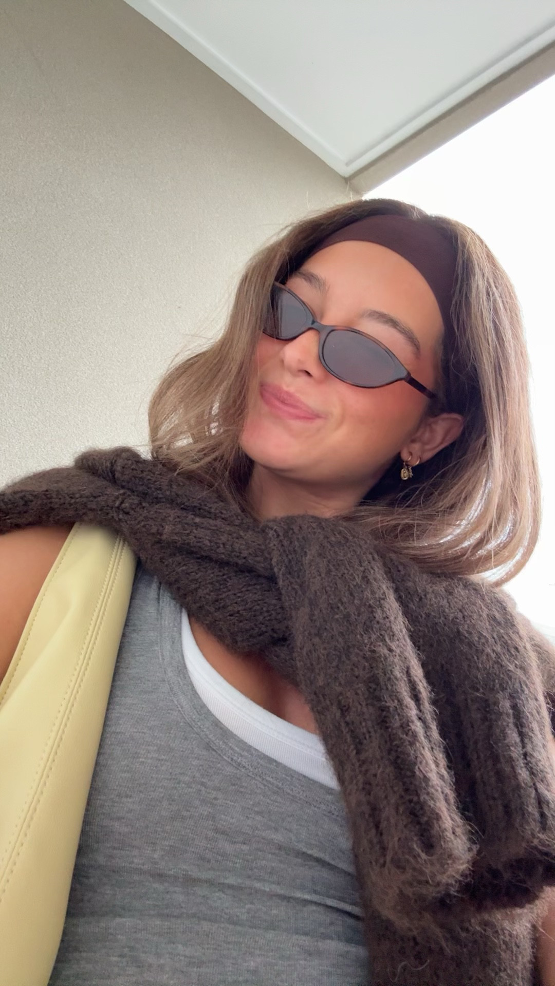 Glassons pants are: Low Rise Wide Leg Tailored Jean  

#LTKaustralia #LTKbag #LTKjeans