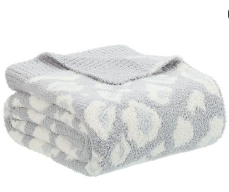 Barefoot dreams style blanket dupe for less than $25!! It feels softer than our barefoot dreams! What a great gift for the hard to shop for friends and family !

#LTKHoliday #LTKGiftGuide #LTKSeasonal