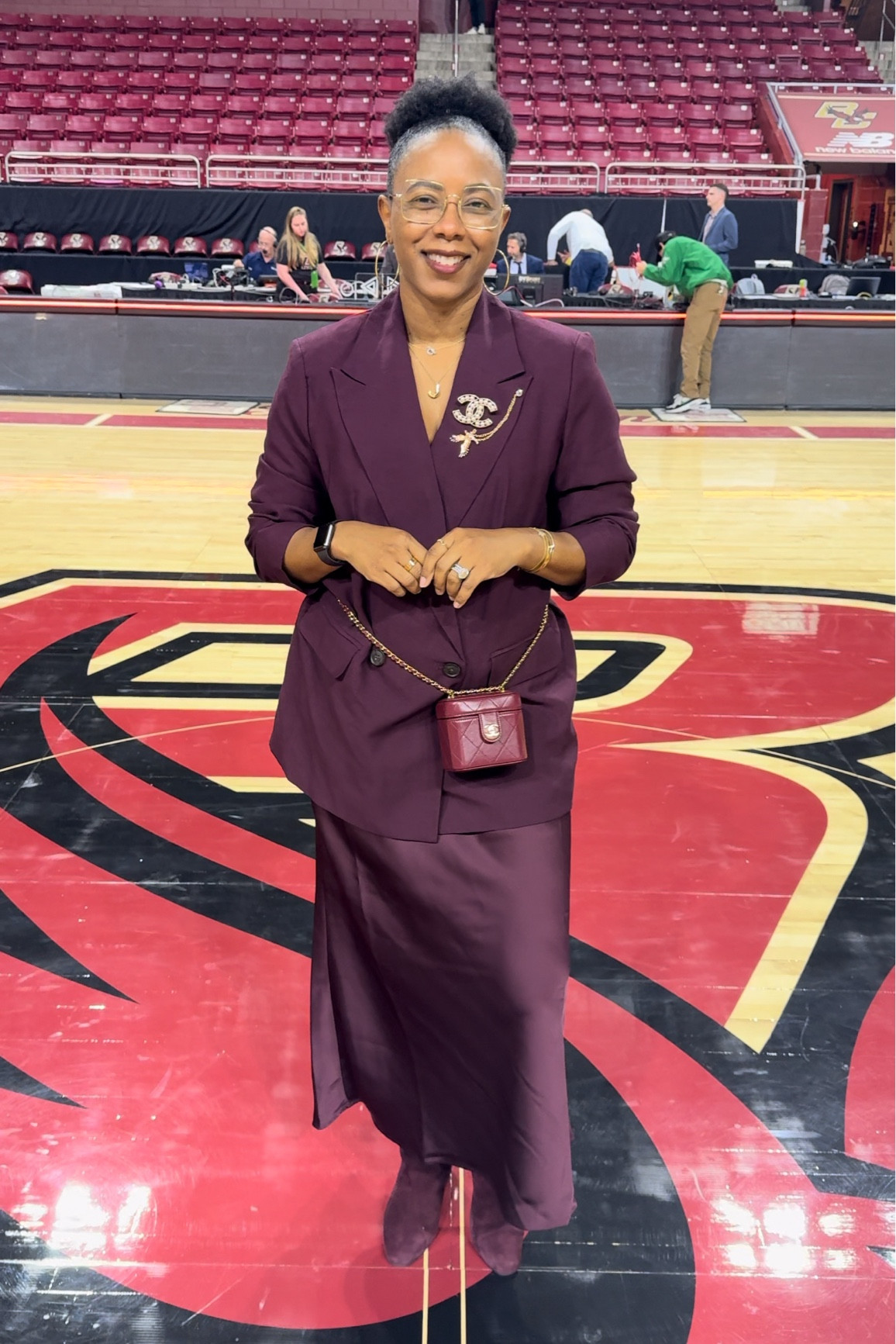 Slip skirt fall gameday outfit idea

#LTKMidsize #LTKFindsUnder50 #LTKWorkwear