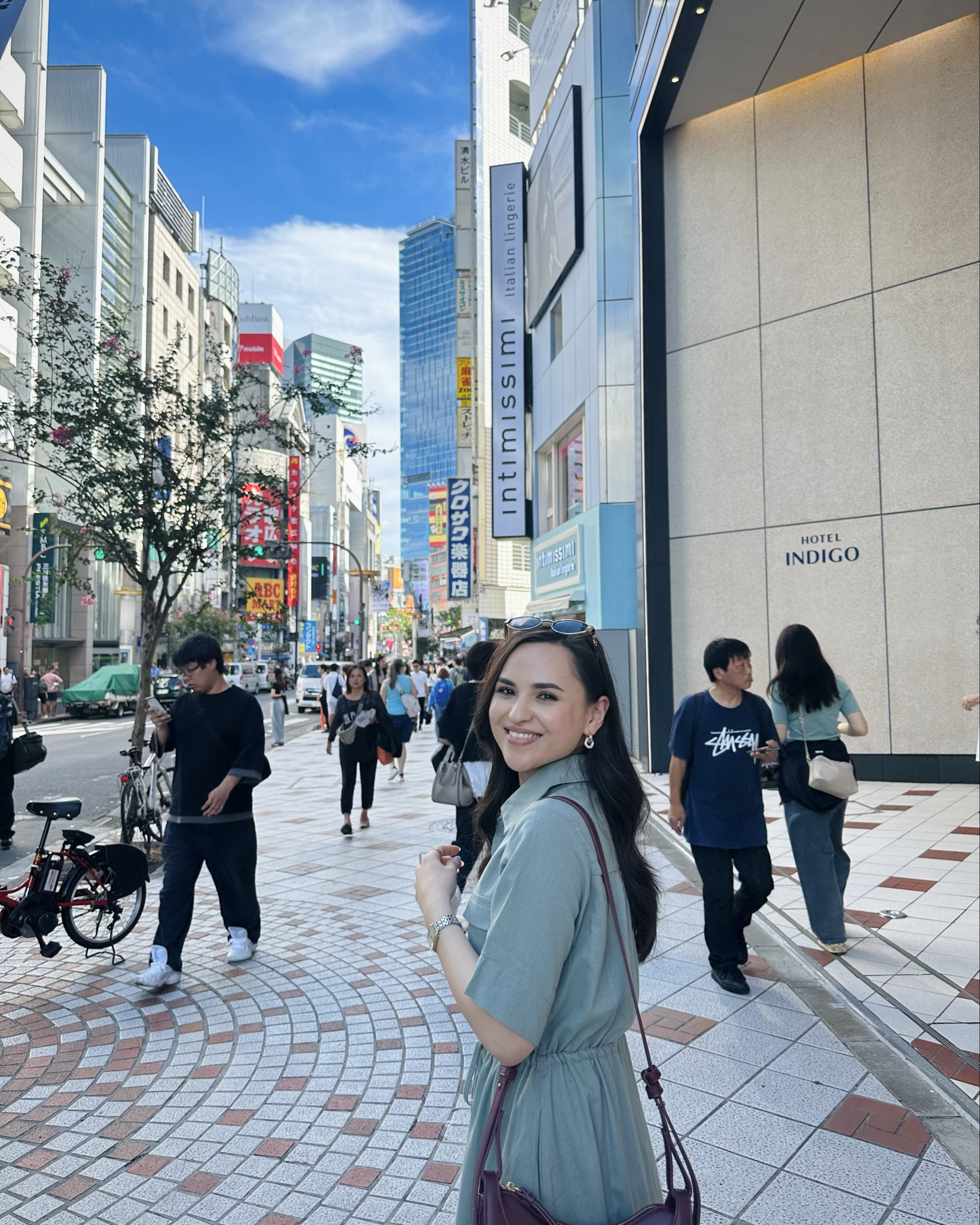 modest/comfy travel fit 🫶🏻 
(atmos & here dress paired with axel arigato sneakers)

#LTKtravel #LTKaustralia #LTKshoecrush
