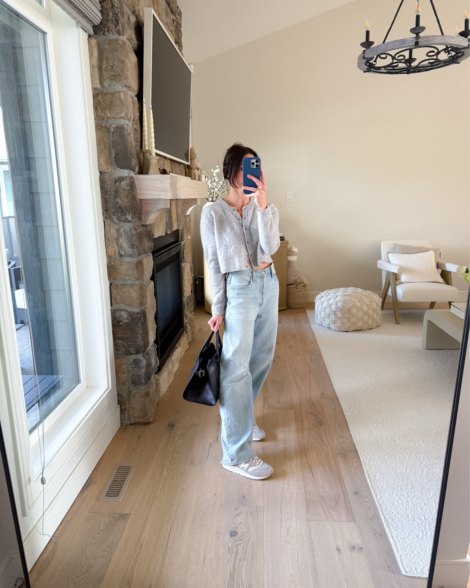 Fall outfit with sneakers and baggy denim 🤎

Size down in the denim.
Top is the Wilfred but this colour is out so I’ve linked others. 
Bag is The Row Margaux 12 so I’ve shared other options.

#LTKStyleTip #LTKItBag