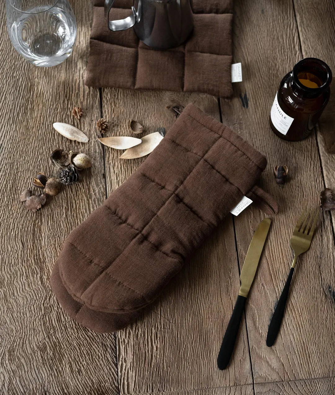 Quilted Linen Oven Glove in Walnut - Eco Friendly Kitchen Mitt - Heat Resistant Cooking Glove | Etsy (US)