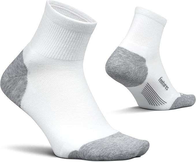 Amazon.com: Feetures Elite Max Cushion Quarter Sock- Athletic Running Socks for Men & Women, Targ... | Amazon (US)