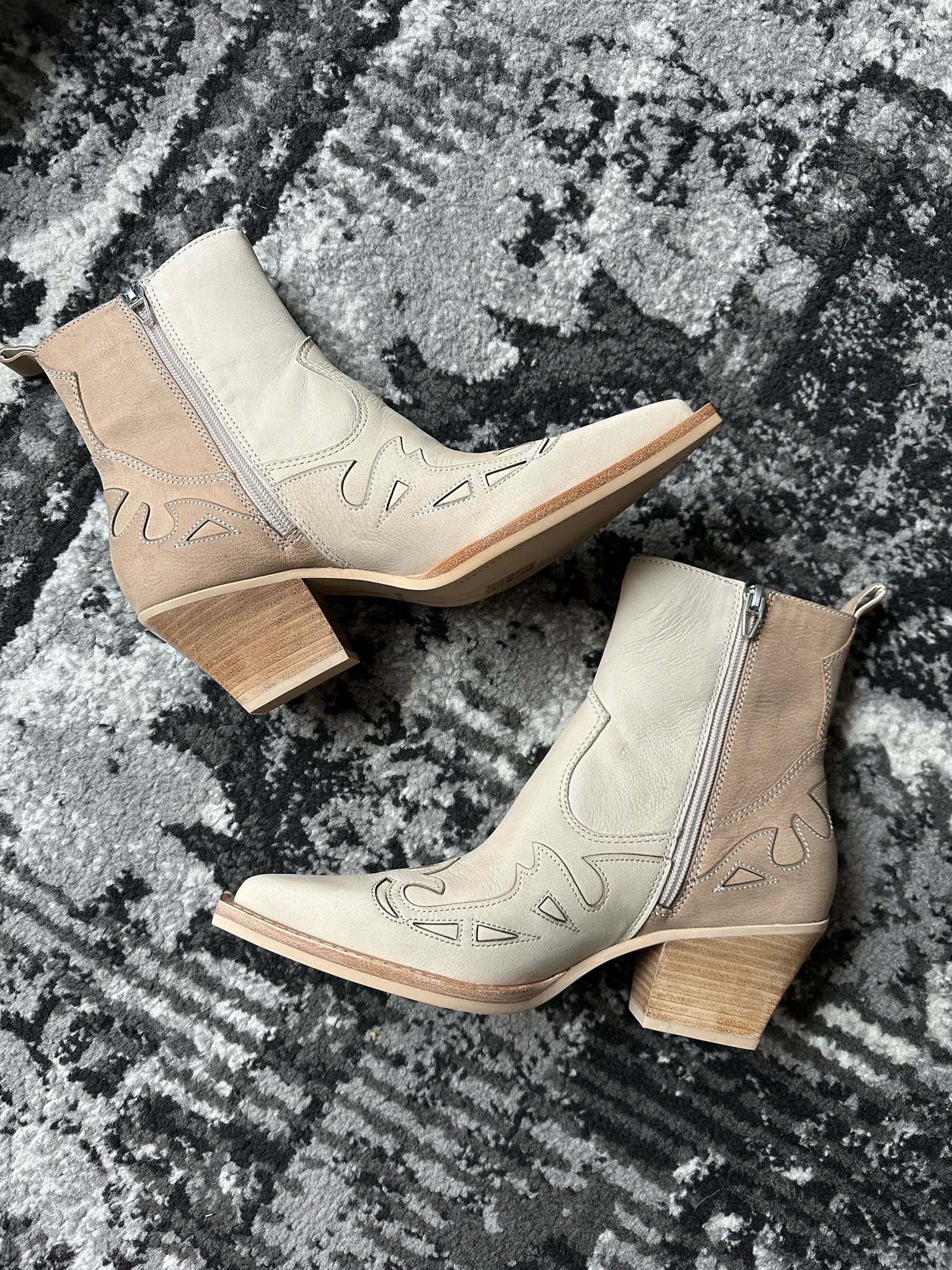 Nordstrom Anniversary Sale 2023! 🎉 👢

#ltkxnsale #nsale #nordstromsale boots / booties / Nordstrom sale/ jacket / coats / jeans / knee high boots / sweater dress / wedding guest dress / fall outfit / fall fashion / workout clothes / Nike / Steve Madden boots / fall dress / barefoot dreams cardigan / barefoot dreams blanket / blazer / trench coat / sweaters / western boots / work wear / NSALE 2023 #ltkbacktoschool / mules / Spanx faux leather leggings / activewear /tall boots / Nike / Zella / on cloud sneakers

#LTKxNSale #LTKFind #LTKSeasonal