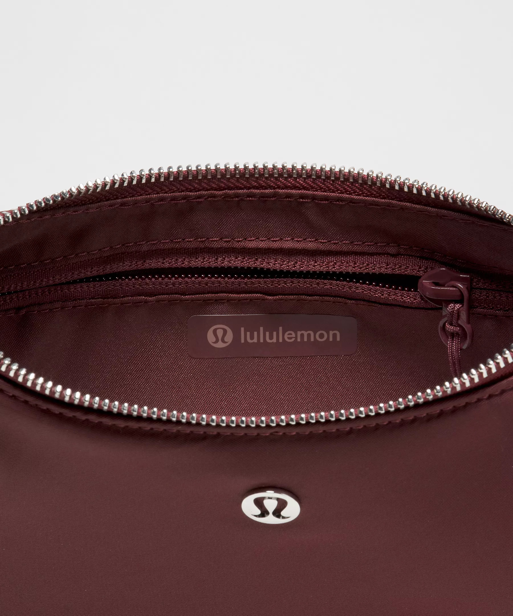 City Essentials Small Shoulder Bag 3L | Lululemon (US)