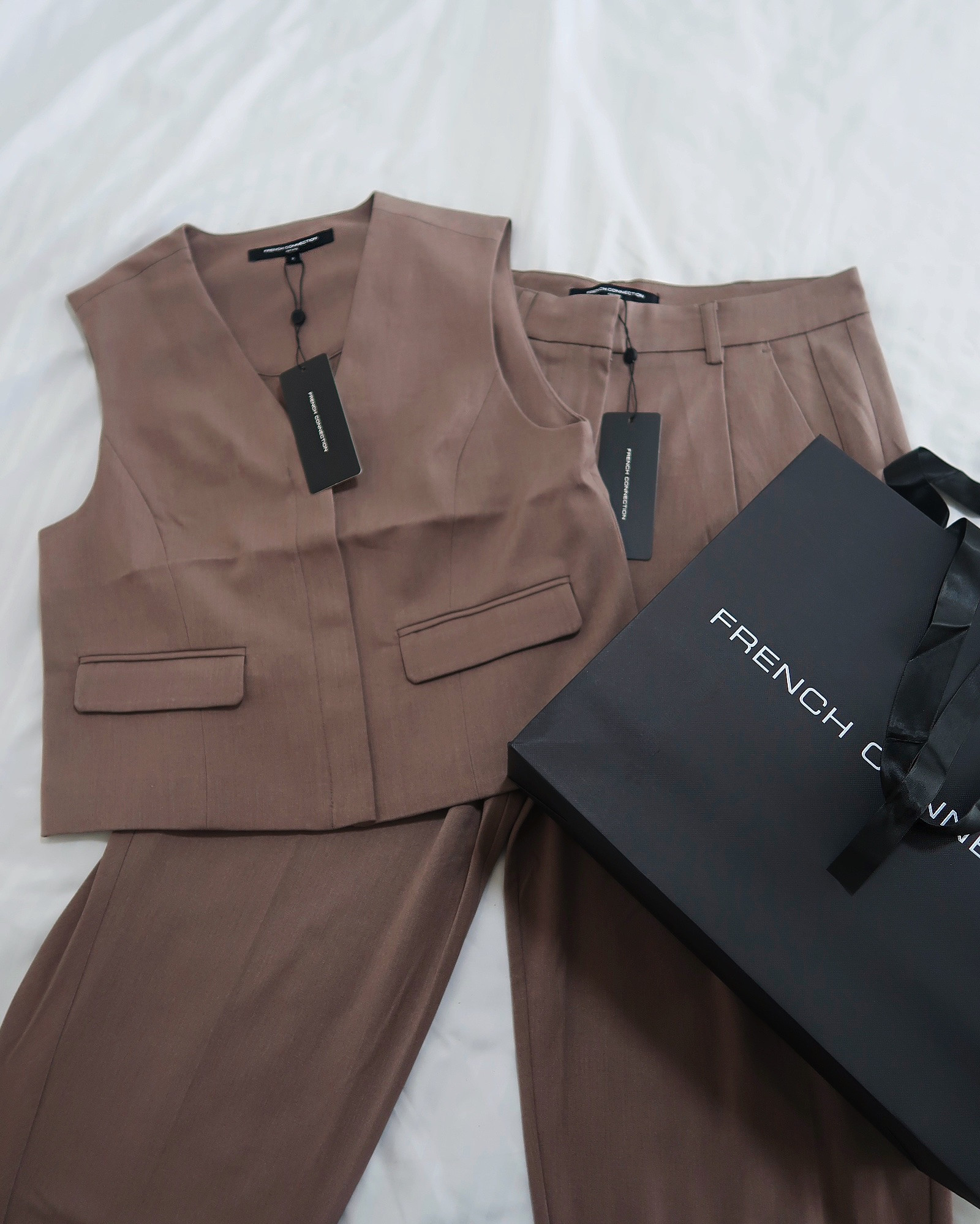 French Connection Vienna set, soft tailoring outfit, tailored co ord, smart casual outfit, everyday uniform style, neutral tailoring, capsule wardrobe pieces, chic workwear, minimalist outfit 

#LTKspring #LTKeurope #LTKuk