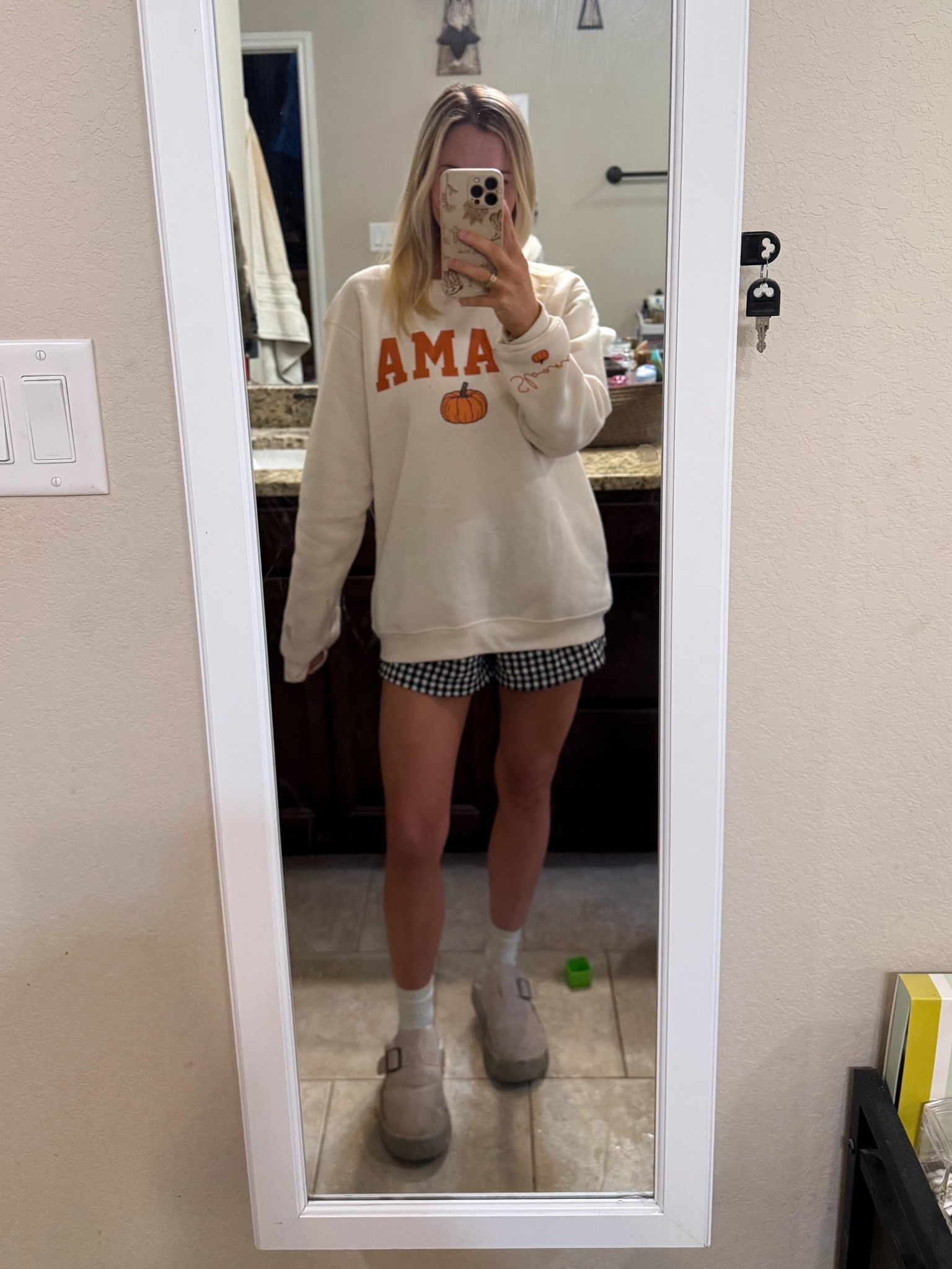 cozy fit of the day ✨

#LTKSeasonal #LTKHalloween #LTKPetite