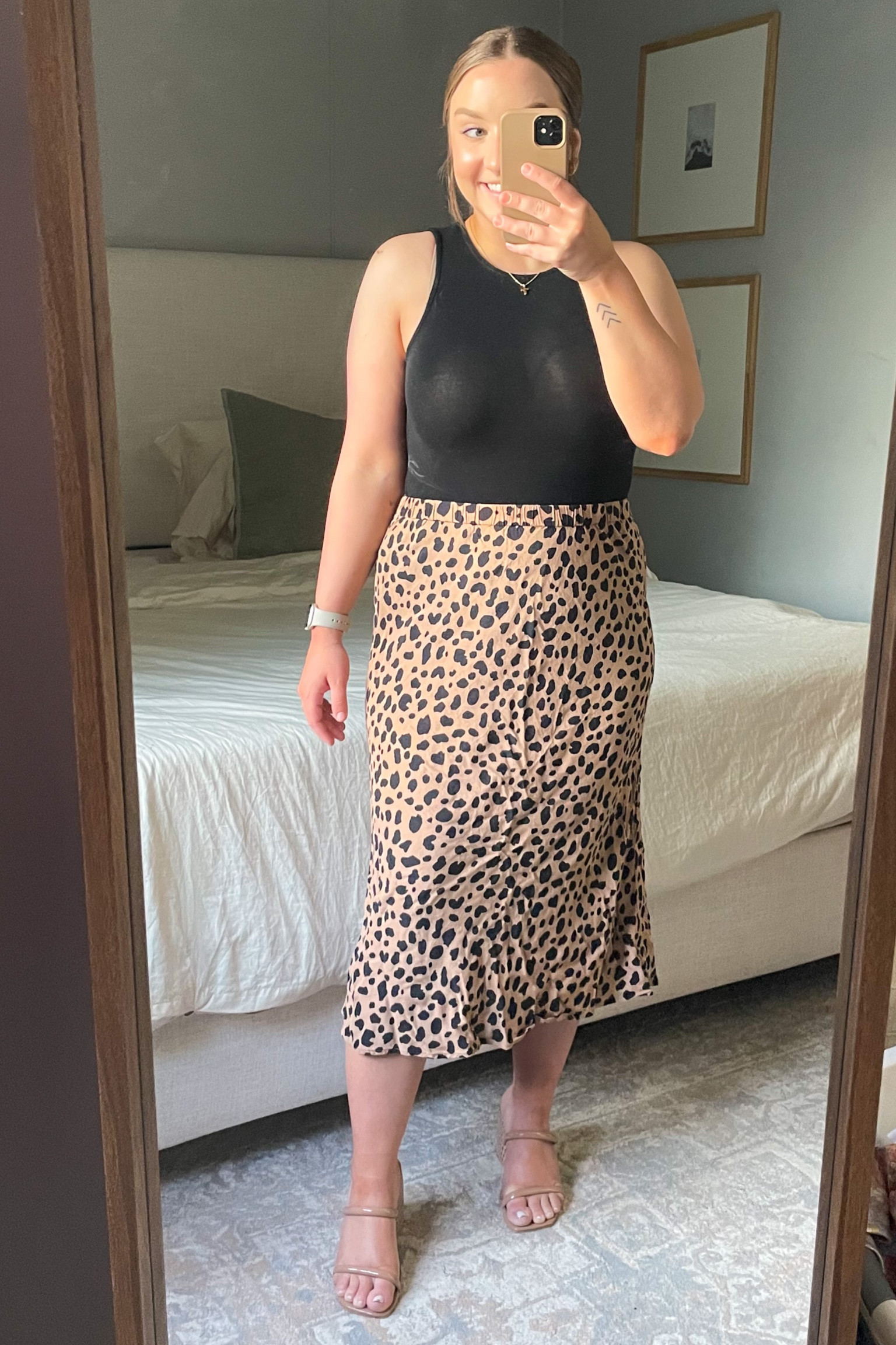 easy work outfit! sorry, can’t link the deodorant stain 🤪
Linking similar items!

Workwear
Midsize 
Midsize style
Amazon style 
Midsize fashion 
Work outfit 
Amazon fashion 
MIDI skirt 

#LTKtravel #LTKunder50 #LTKstyletip