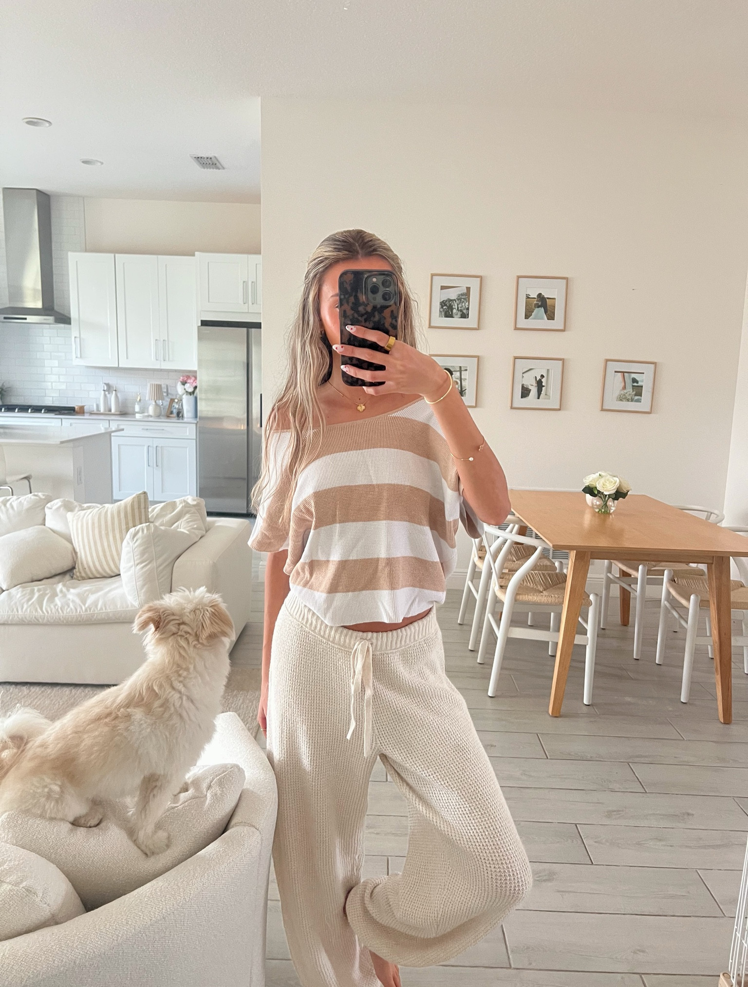 these pants are soo comfy! wearing a size small regular

#LTKMostLoved #LTKFindsUnder50