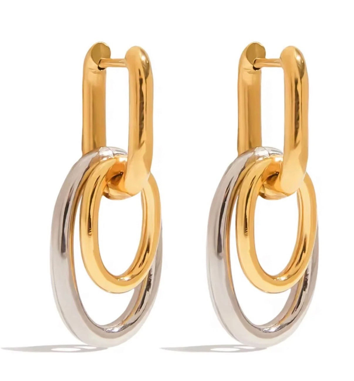Mixed metal earrings for your ear stack  💛🩶


#huggies
#jewelry
#earrings
#gold 
#hoops

#LTKBeauty #LTKgrwm #LTKWedding
