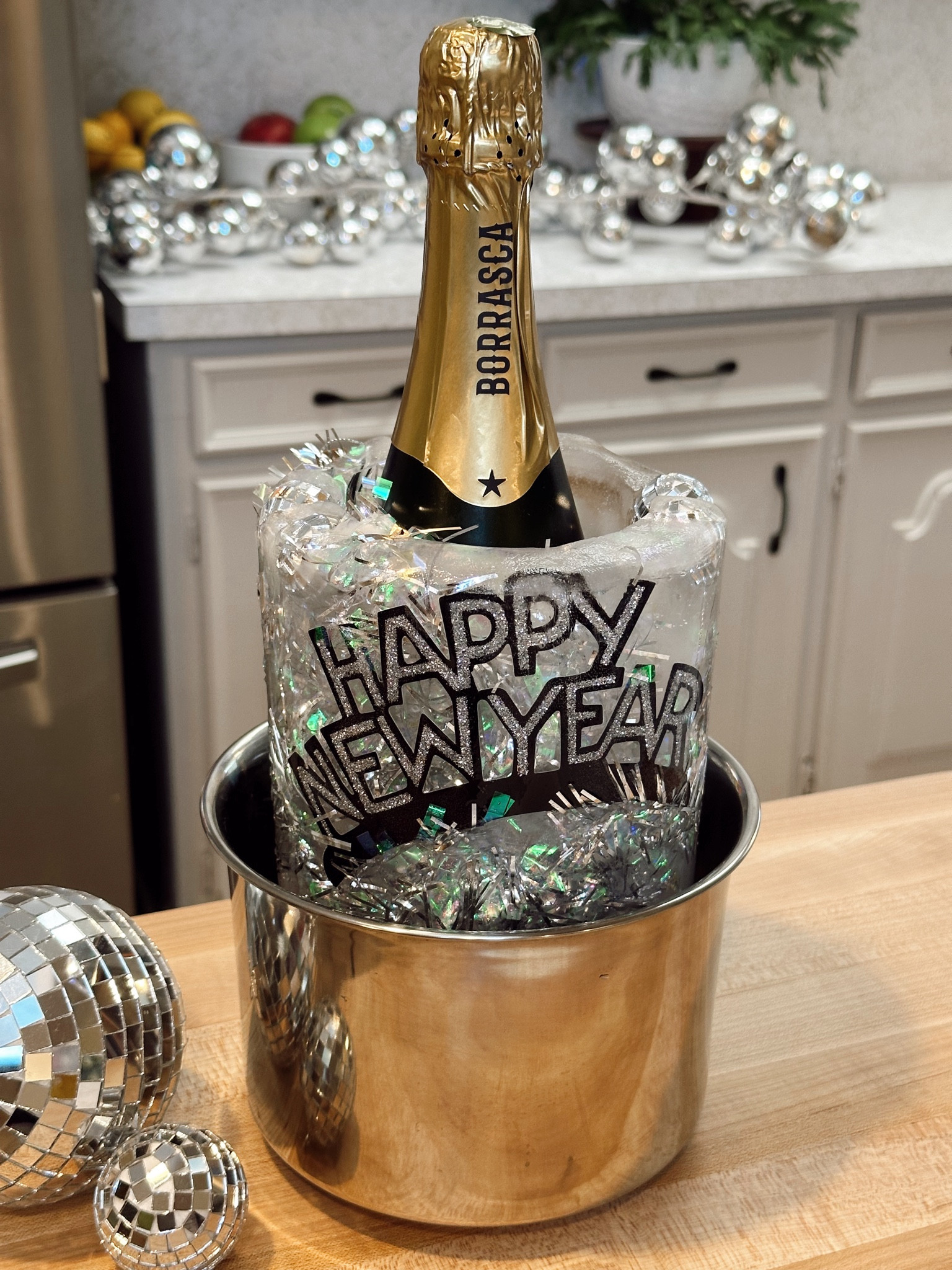 NYE ice bucket mold 🪩🍾🥂

#LTKHoliday #LTKhome #LTKparties