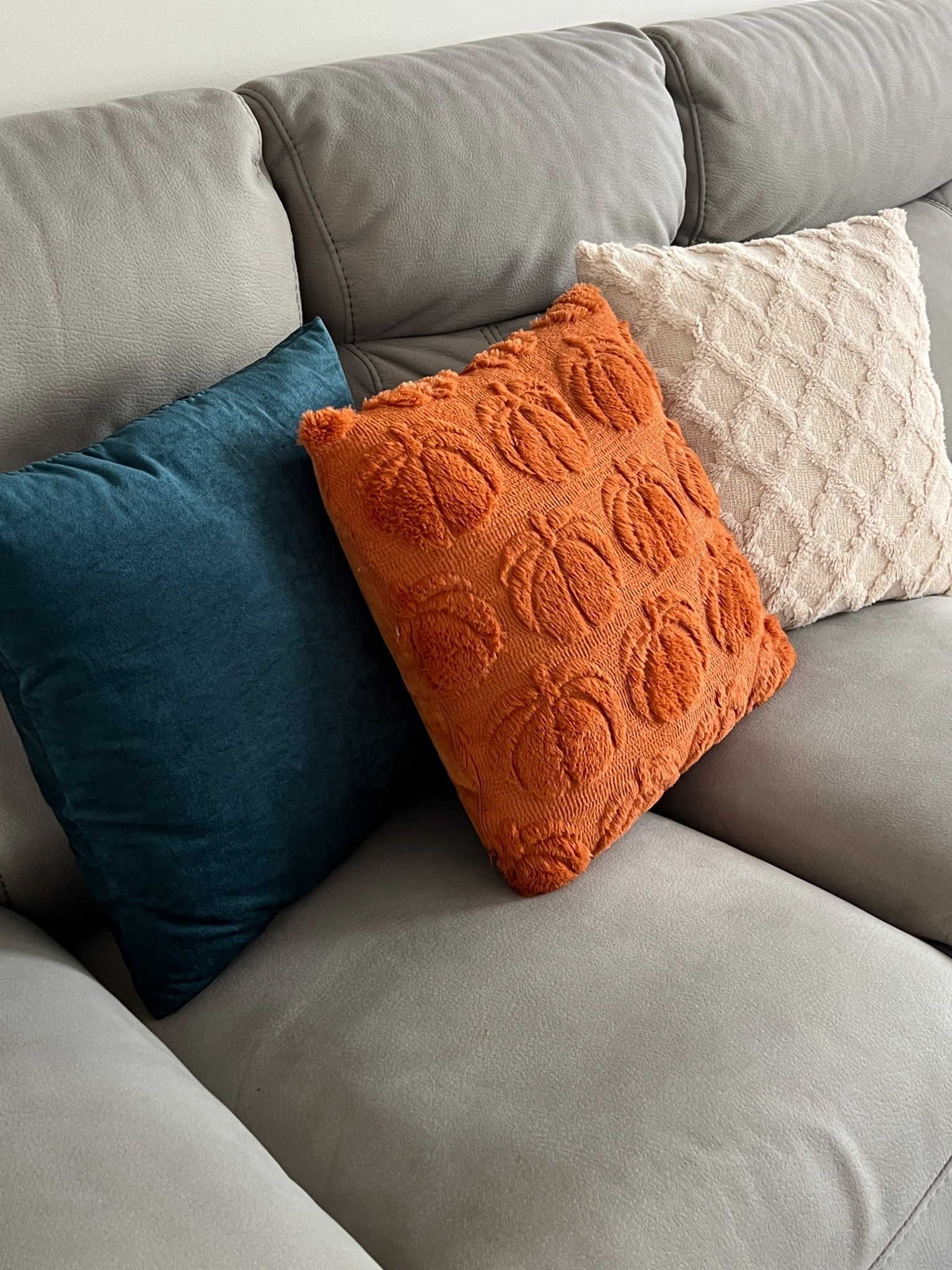 Fall pillows - pumpkins 