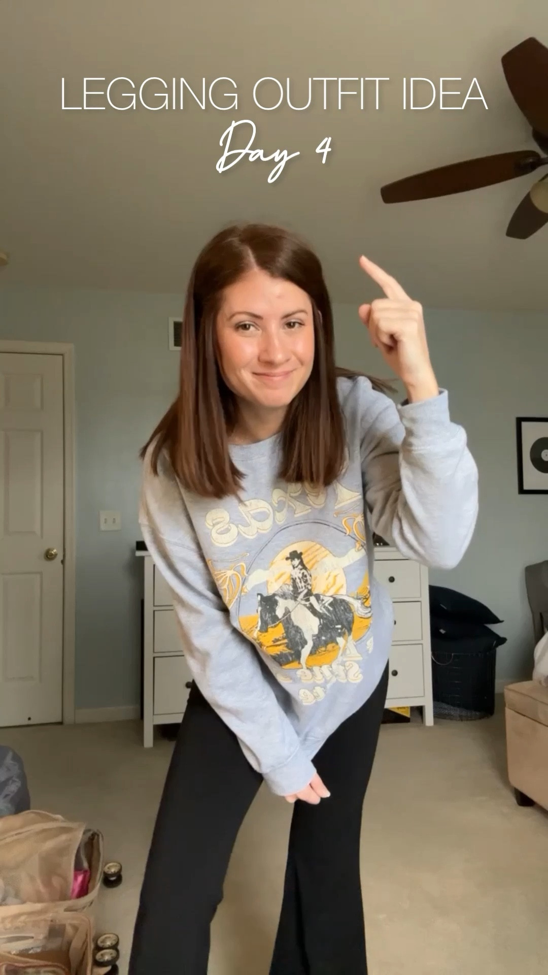 ✨legging Outfit Idea Day 4✨

#LTKstyletip #LTKunder50 #LTKFind