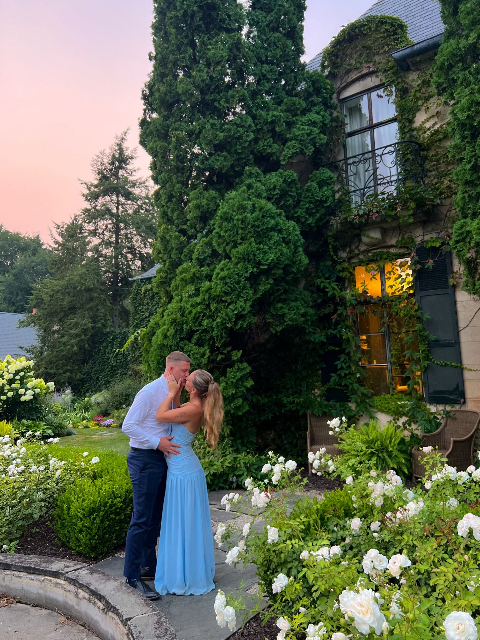 Wore this blue gown to a wedding and felt so confident, comfortable, and actually excited to get dressed up.💙

If you’re looking for a formal wedding guest dress that’s flattering, bump/postpartum-friendly, and still timeless—this one’s it. The color, the fit, the way it moves… obsessed.

I linked this exact one + similar blue wedding guest dresses on my LTK. Perfect for:
✔️ Fall weddings
✔️ Black-tie events
✔️ Garden or evening ceremonies
✔️ Classy, modest formal looks

Save for your next RSVP or send to a friend who’s panicking about what to wear 😅
#LTKweddingguest #blueweddingguestdress #formalgown #fallweddingguestdress #elegantweddingguestlook #postpartumstyle #bumpfriendlyfashion #momdoesglam #specialoccasionstyle #classyweddingguest

#LTKWedding #LTKStyleTip #LTKShoeCrush