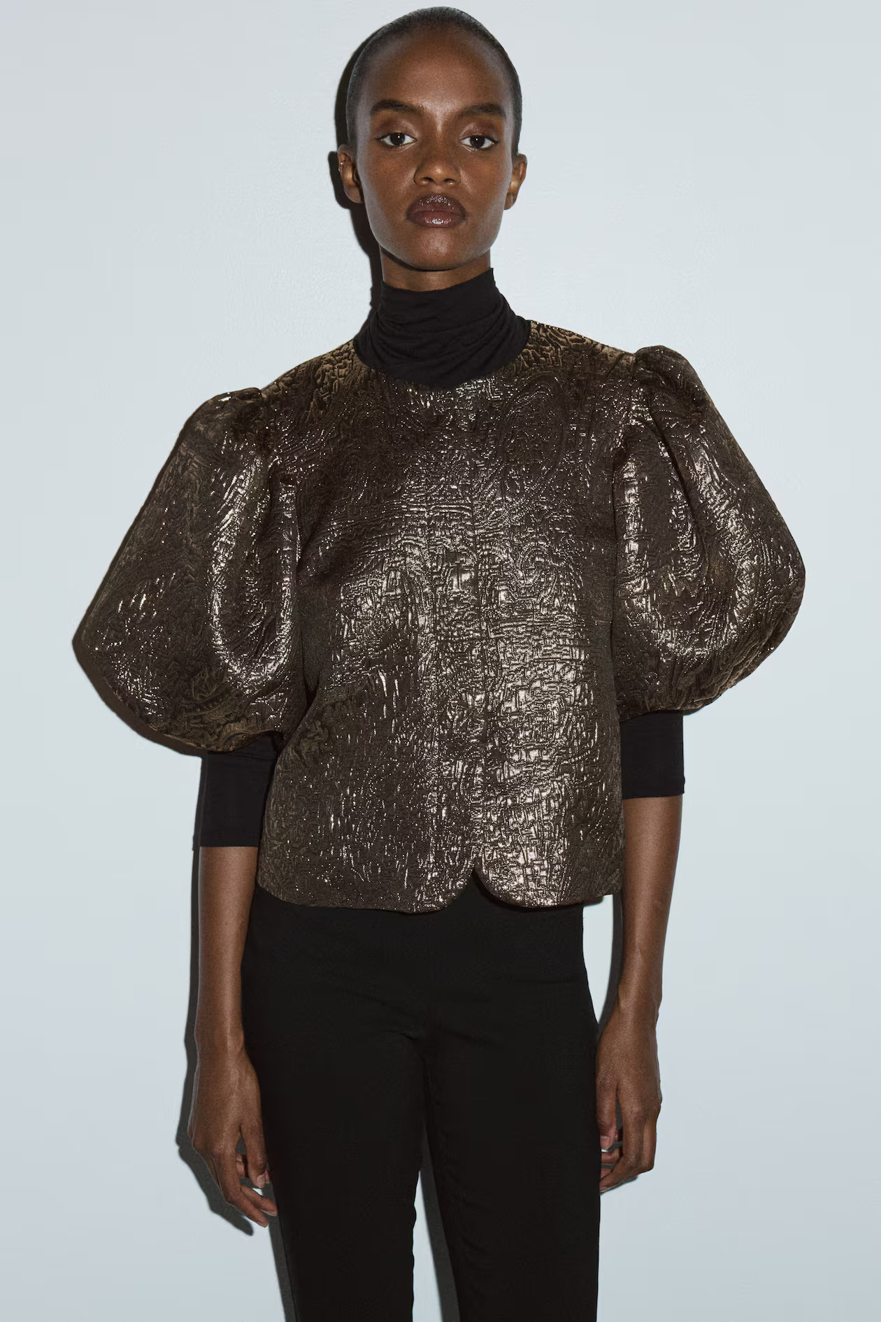 Balloon-sleeved blouse | H&M (UK, MY, IN, SG, PH, TW, HK)