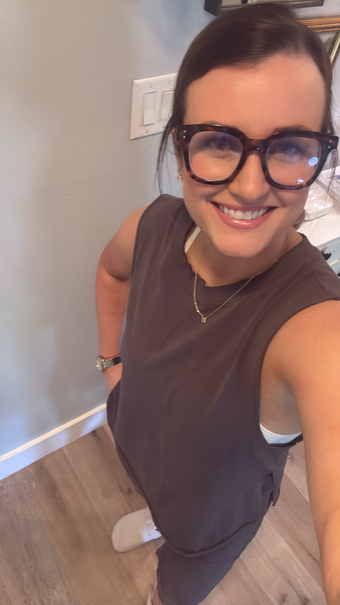 Sharing today’s easy and casual outfit! This set is incredibly comfortable and runs oversized. I’m 5’7 for height reference and wearing a size medium. #casual #ootd 

#LTKMidsize #LTKFindsUnder100 #LTKStyleTip