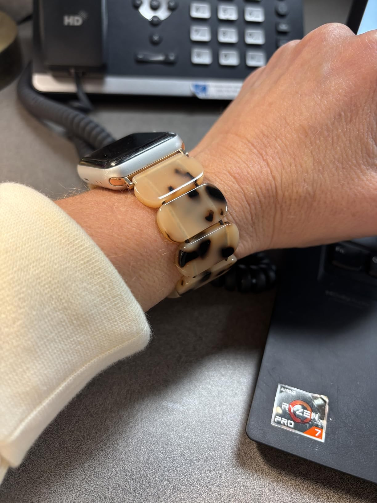 Heesch Tortoise Stretchy Watch Band Compatible with Apple Watch Serise Ultra/SE/8/7/6/5/4/3/2/1, ... | Amazon (US)