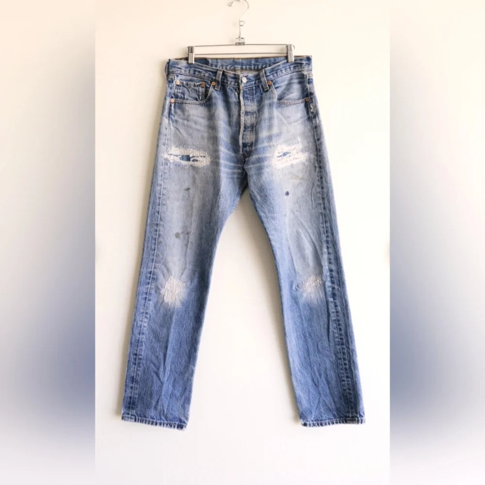 Vintage Levi's 501 Distressed Jeans 31 Waist | Poshmark