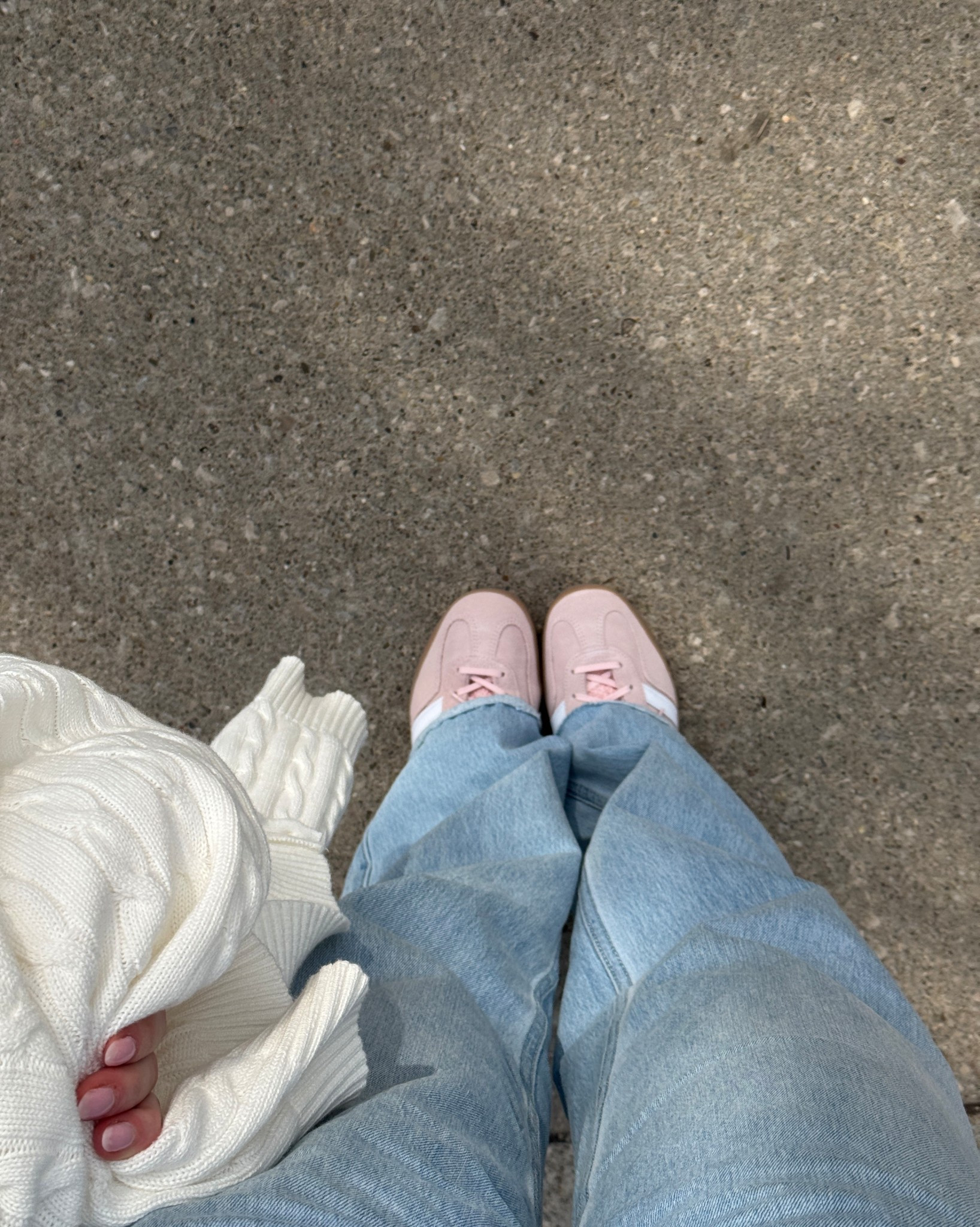 spring walk outfit 🤍🌸

#LTKgrwm #LTKdayinmylife #LTKootd