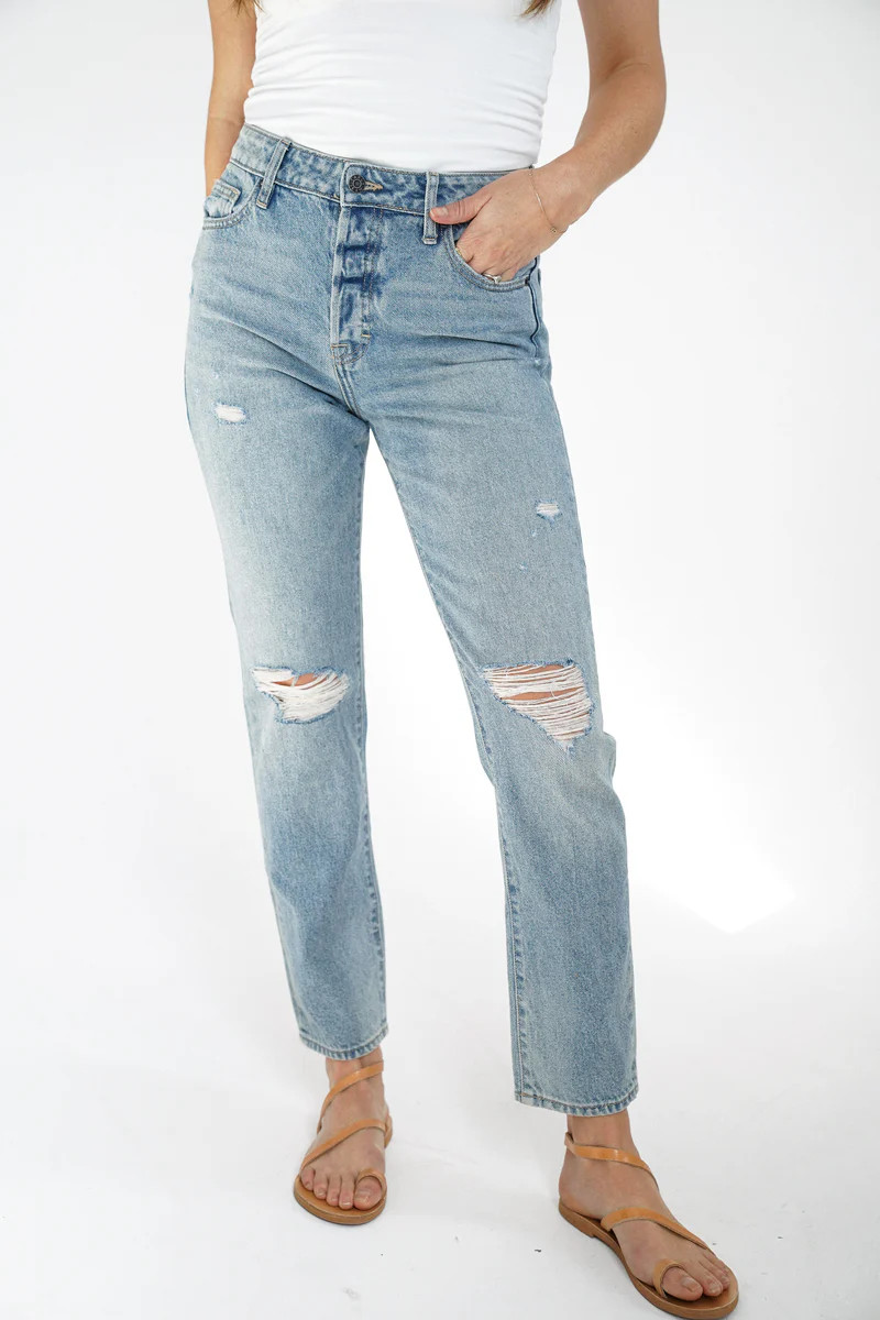 Topanga Boyfriend Jeans | Carly Jean Los Angeles
