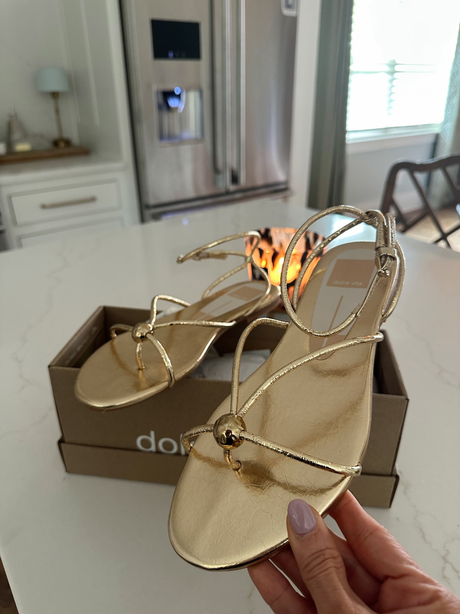 The best spring/summer sandals


#LTKmomlife #LTKOver40