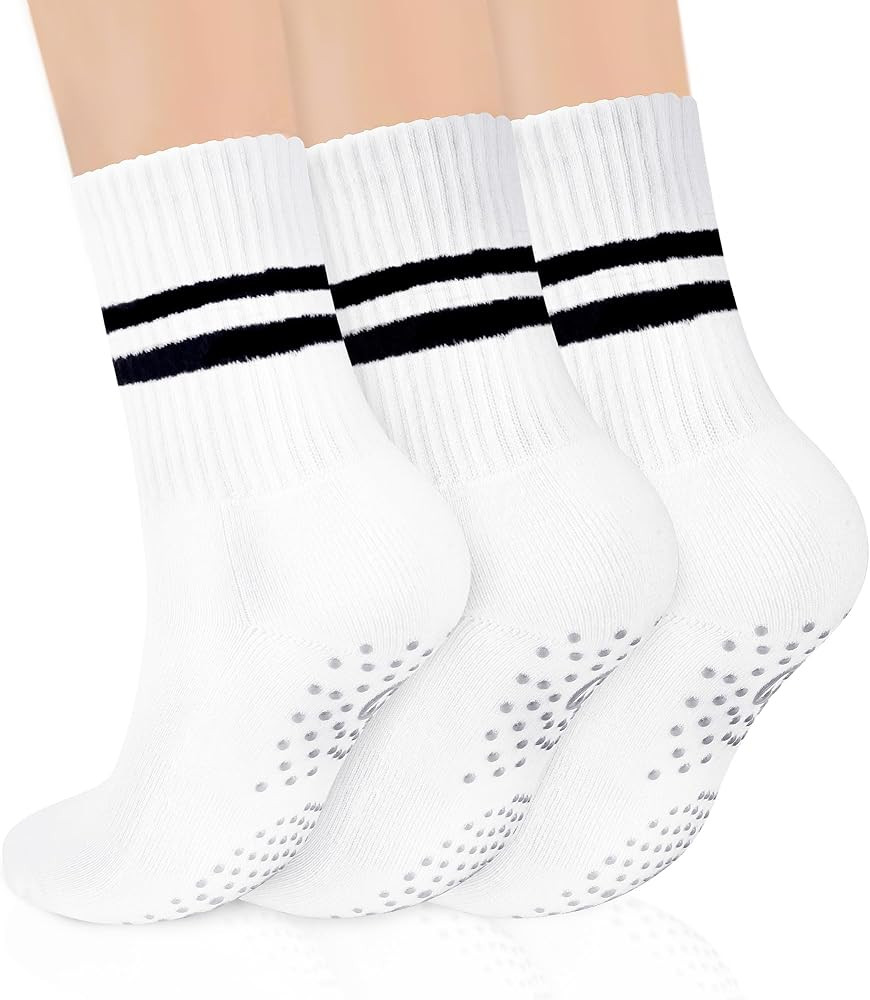 ULEEMARK Womens Pilates Non slip Yoga Socks Dance Gym Exercise Ankle Socks | Amazon (US)