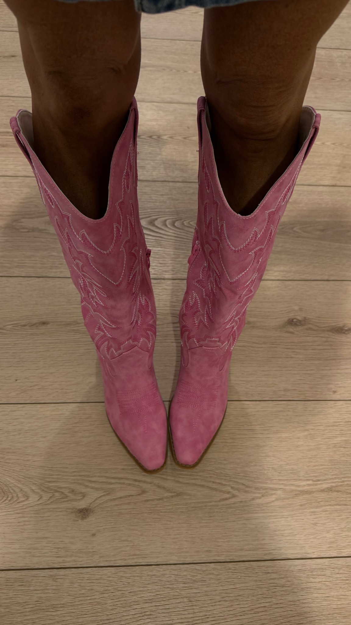 So many questions on these boots! They are so comfortable & the perfect height 🎀

#LTKootd #LTKTravel #LTKdayinmylife