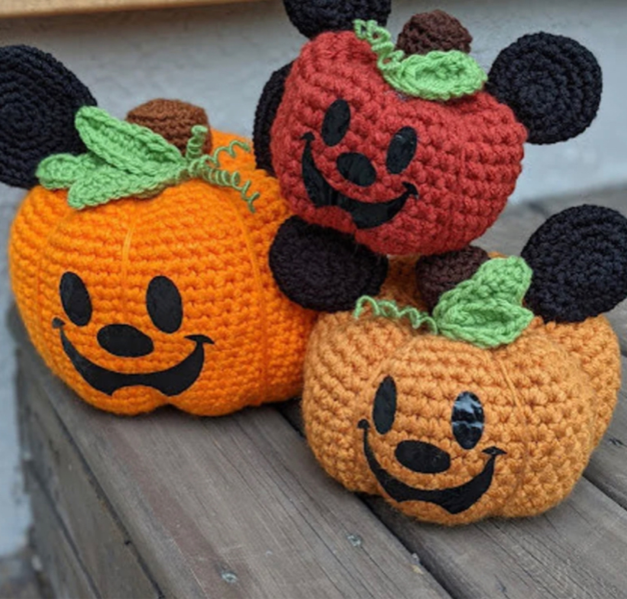 Disney Mickey Pumpkin Crochet Pattern 

#disneyhomedecor #disneyhome #mickeypumpkin #fallhomedevor #falldecor #crochet #crochetpattern 

#LTKHome