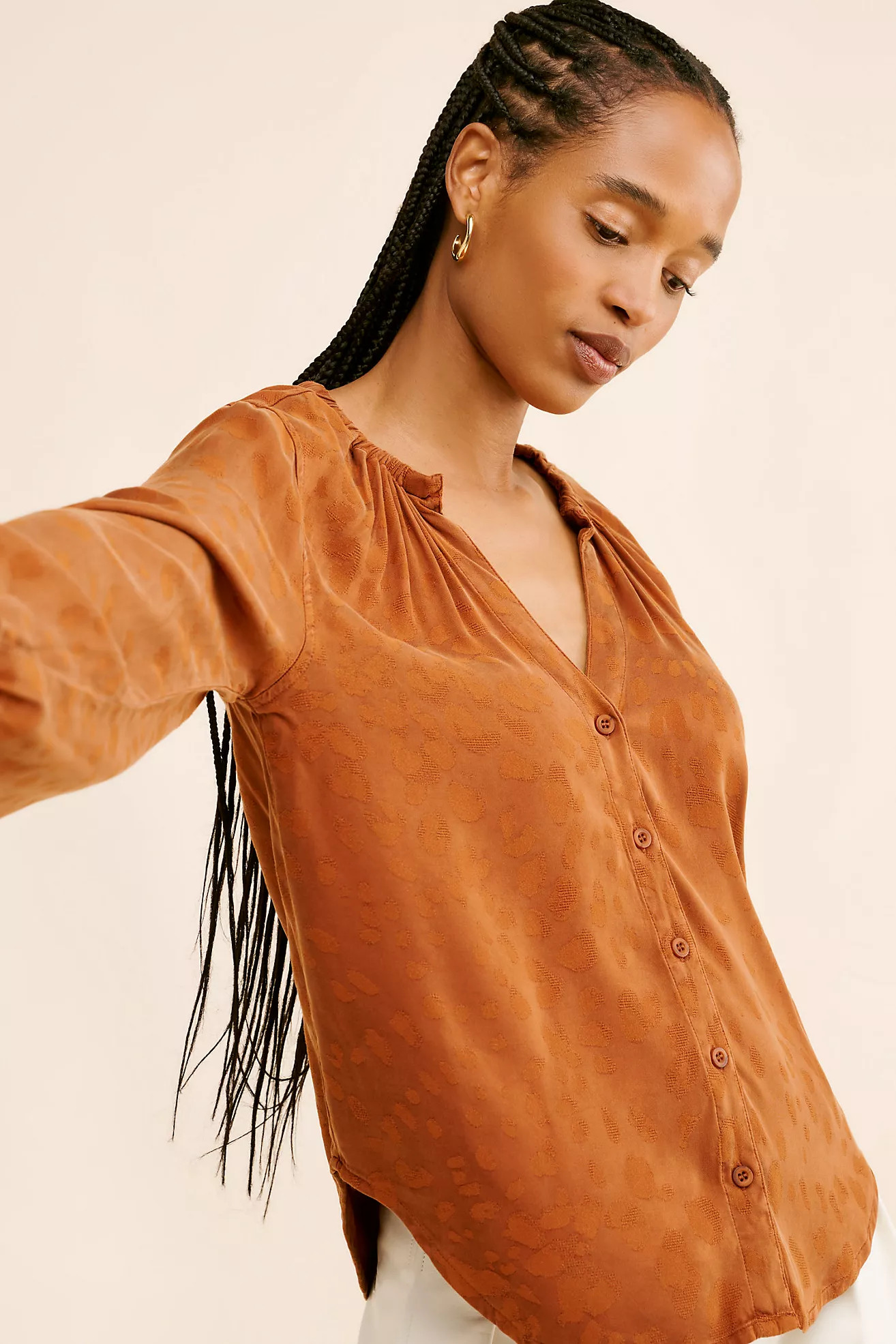 Cloth & Stone Long Sleeve Elastic Neck Buttondown Top | Anthropologie (US)