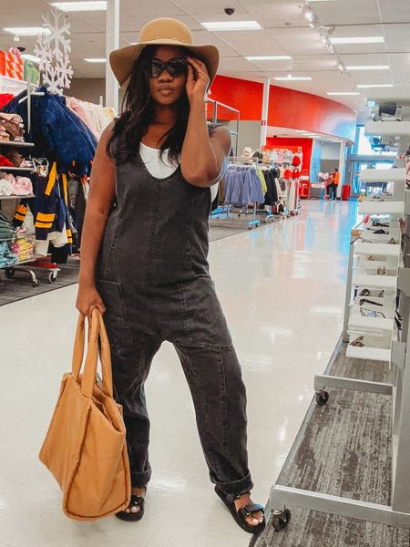 I probably went overboard with the @freepeople onesies this year. As a mom and a low-key hippie, comfort comes first, but it’s always nice when you find something you can be fashionably comfortable. I love these and they are numb friendly. For reference I am 5.3’ and this is a small. 

#LTKbump #LTKfindsunder100 #LTKstyletip