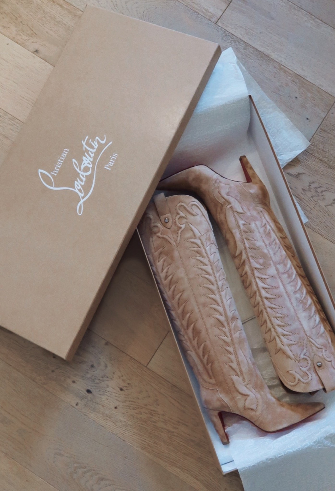 My favorite designer cowgirl boots! I have them in black and this beautiful beige color 

#LTKShoeCrush