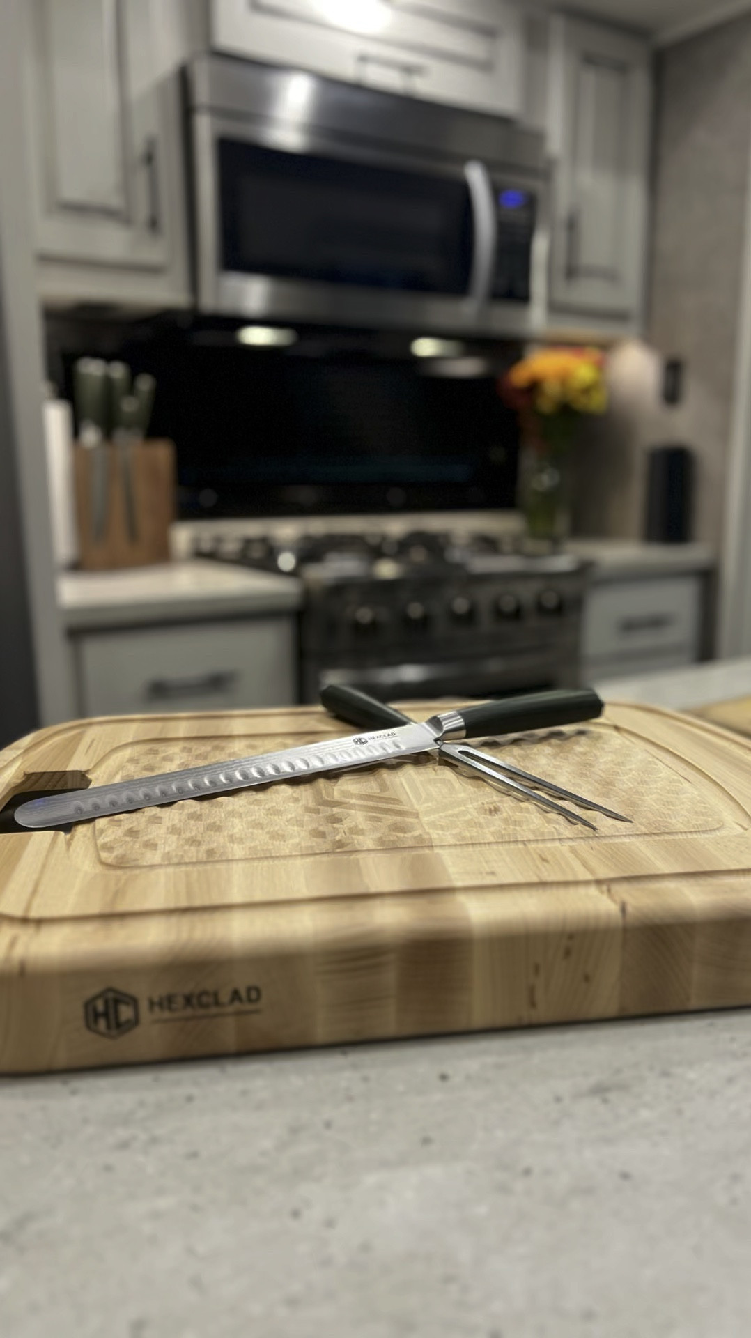 Thanksgiving is tomorrow, and we couldn’t wait to test out our new HexClad carving set and cutting board! 🦃✨

From the razor-sharp knife that makes carving a breeze to the cutting board that catches all the juices, this set has made holiday prep so much easier. 🍴

And yes, my husband has fully embraced his role as the HexClad poster boy—he’s already asked for the hoodie for Christmas. 😂

Right now is the BEST time to grab yours with the huge savings during HexClad’s Black Friday sale. Don’t miss out!

What’s one kitchen tool you can’t live without during the holidays? Let me know in the comments! 👇

#HexClad #ThanksgivingPrep #HolidayCooking #BlackFriday #KitchenEssentials @hexclad #ad

#LTKHoliday #LTKCyberWeek #LTKGiftGuide