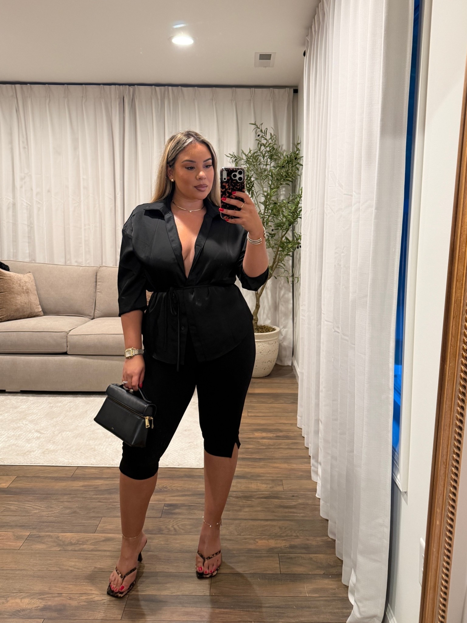 When that last resort outfit comes through >>> this top was fun to play around with! If all bottoned, it will be a great work option! 

Top: L 
Capris: L

#LTKSeasonal #LTKMidsize