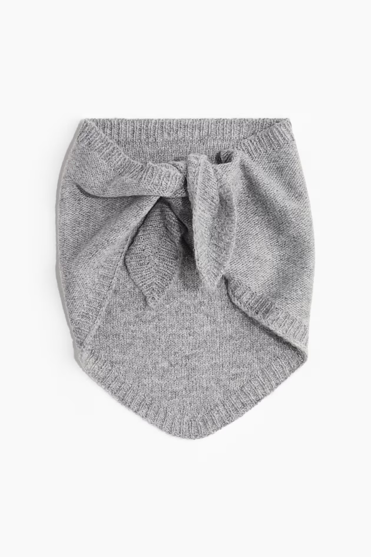 Knit Triangle Scarf | H&M (US + CA)