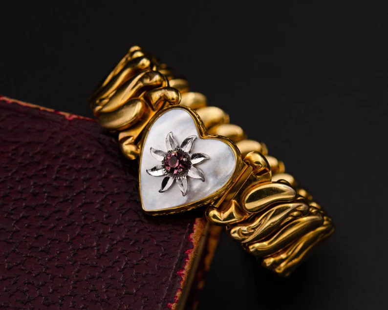 Amethyst bracelet Gold sweetheart expansion bracelet Dark Academia | Etsy (US)