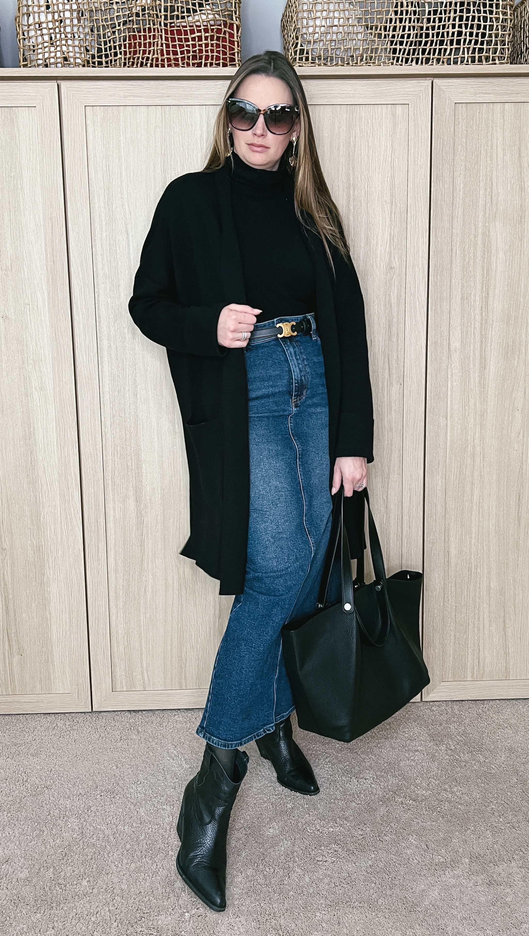 How to style a denim maxi skirts, three way

#LTKFindsUnder50 #LTKSeasonal #LTKStyleTip