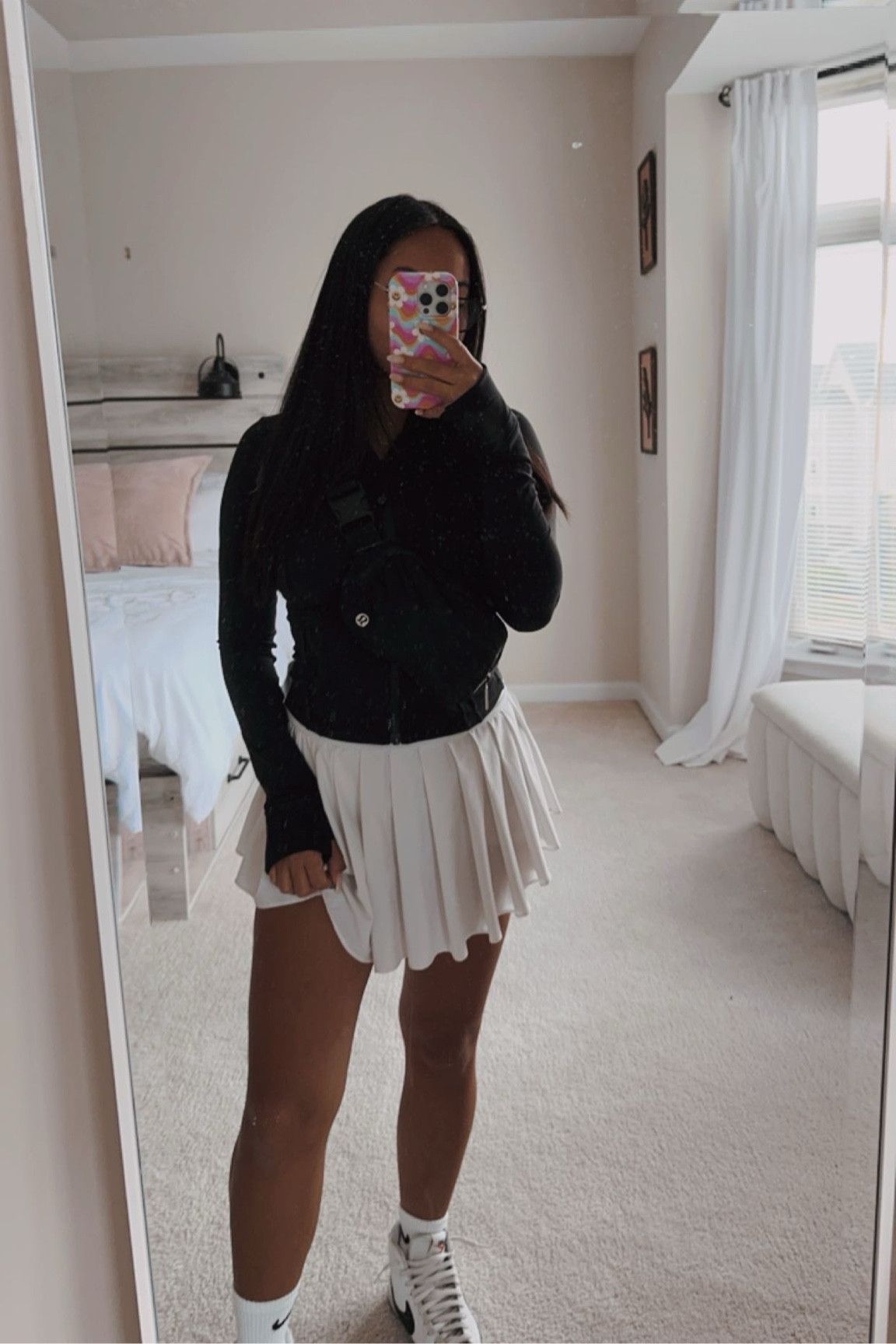 sporty and chic 🤍🖤