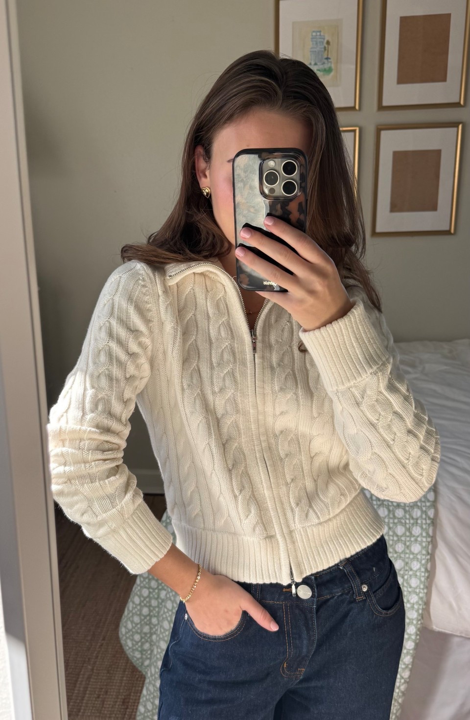 Wearing an xs which is my usual size! I’m 5’2” 🤍 fully stocked!

#LTKFindsUnder100 #LTKootd #LTKHoliday