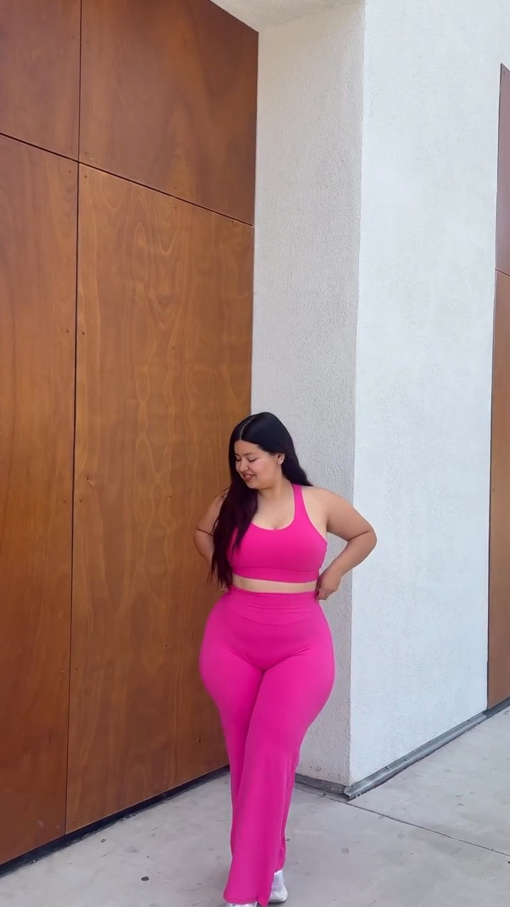 ✨ Found the most super comfy activewear set from IUGA!

I’ve been living in this set lately — perfect for yoga, workouts, or just everyday wear.

🎁 GIVEAWAY TIME!
One lucky winner will receive a free IUGA item!

How to enter:
1️⃣ Follow @iugayoga_us
2️⃣ Like this reel
3️⃣Tag two friends below

Good luck 💚