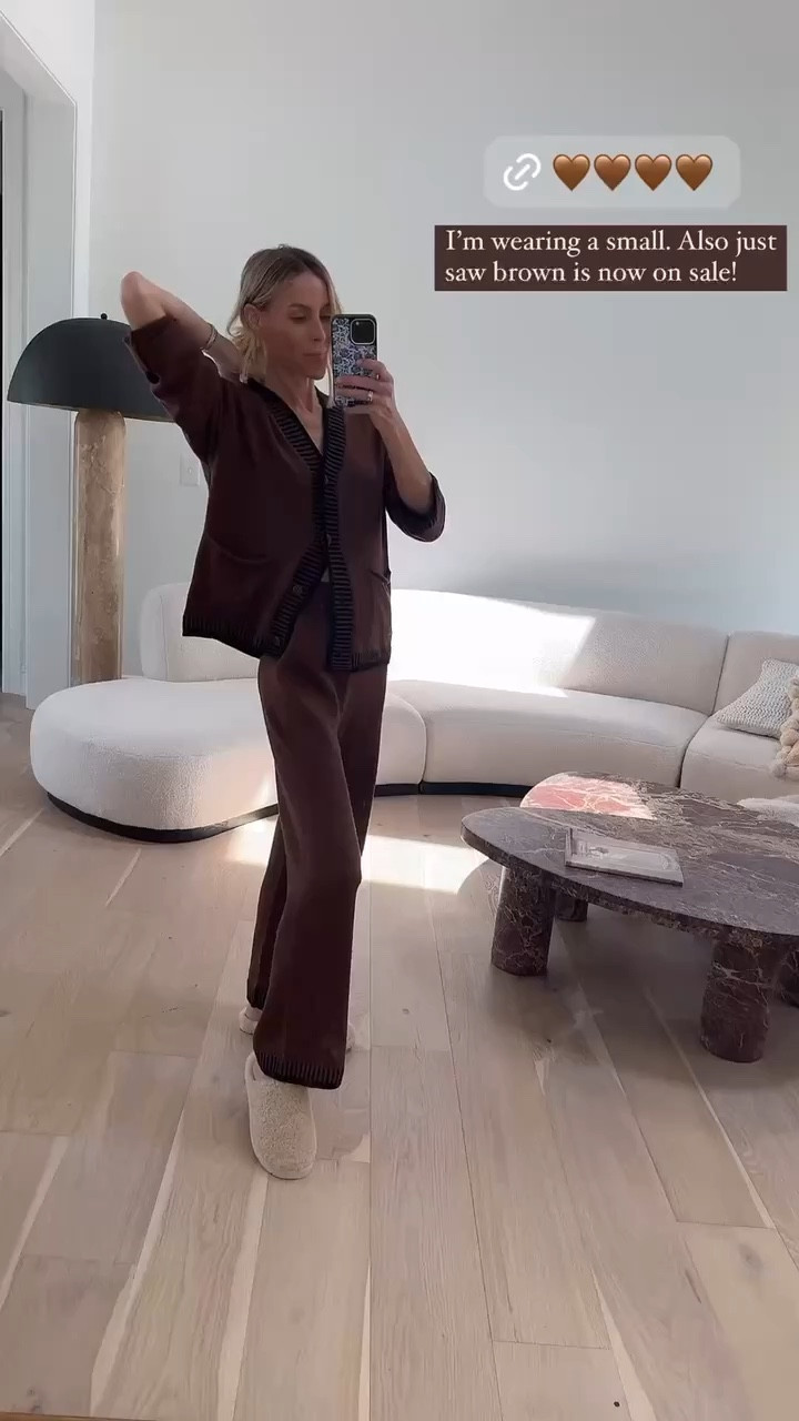 This brown set is on sale! 🐻

#LTKStyleTip #LTKVideo
