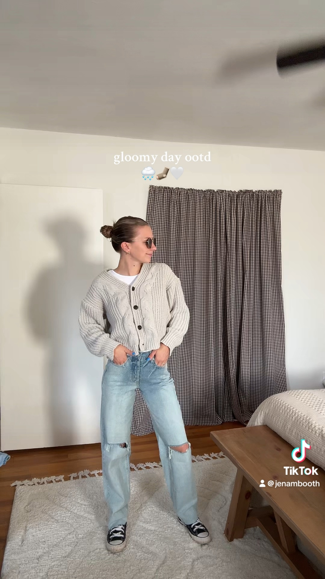 rainy day ootd

#LTKVideo #LTKHoliday #LTKFindsUnder50