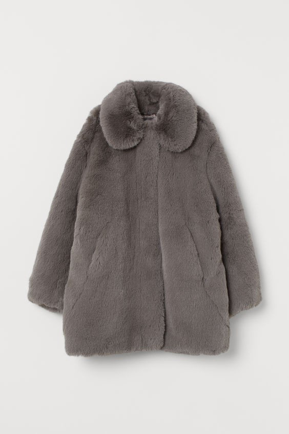 Faux fur jacket | H&M (UK, MY, IN, SG, PH, TW, HK)