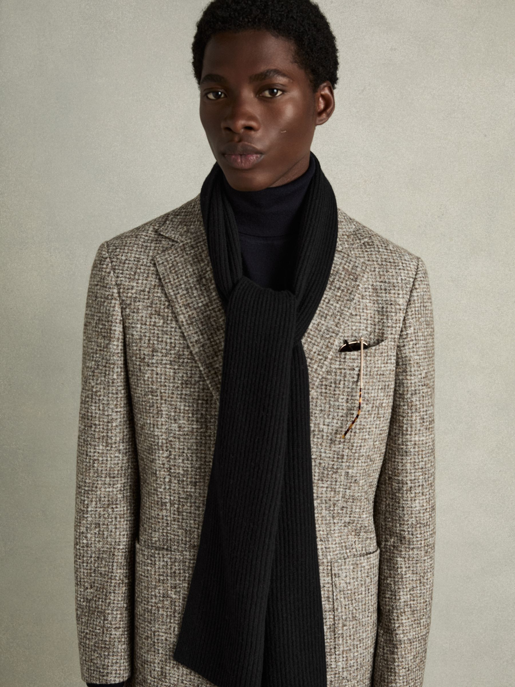 Reiss Ribbed Merino Scarf in Black - REISS | Reiss UK