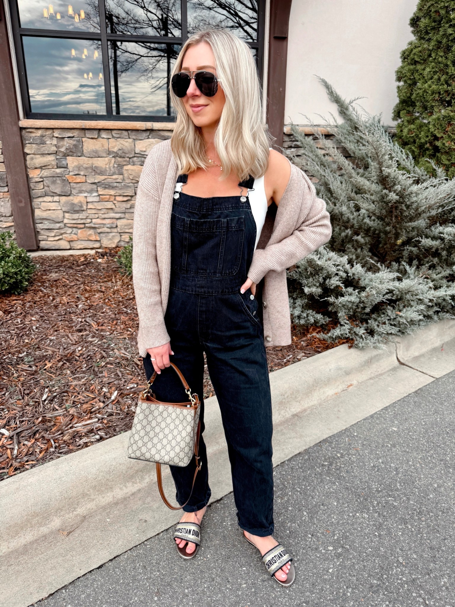 Another 75° yesterday and I definitely wasn’t complaining!☀️🫶🏻 Wore my favorite overalls (Brayden asked why I was dressed like a cowgirl 🤠😂) and fave Jenni Kayne look for less cardigan! 🩷 Shop it all via the 🔗 in my bio!

Overalls(size small), size small bodysuit, size small cardigan (color: cashmere) 

Casual outfits, everyday outfits, overalls, basics 

#LTKPetite #LTKmomlife #LTKFindsUnder100