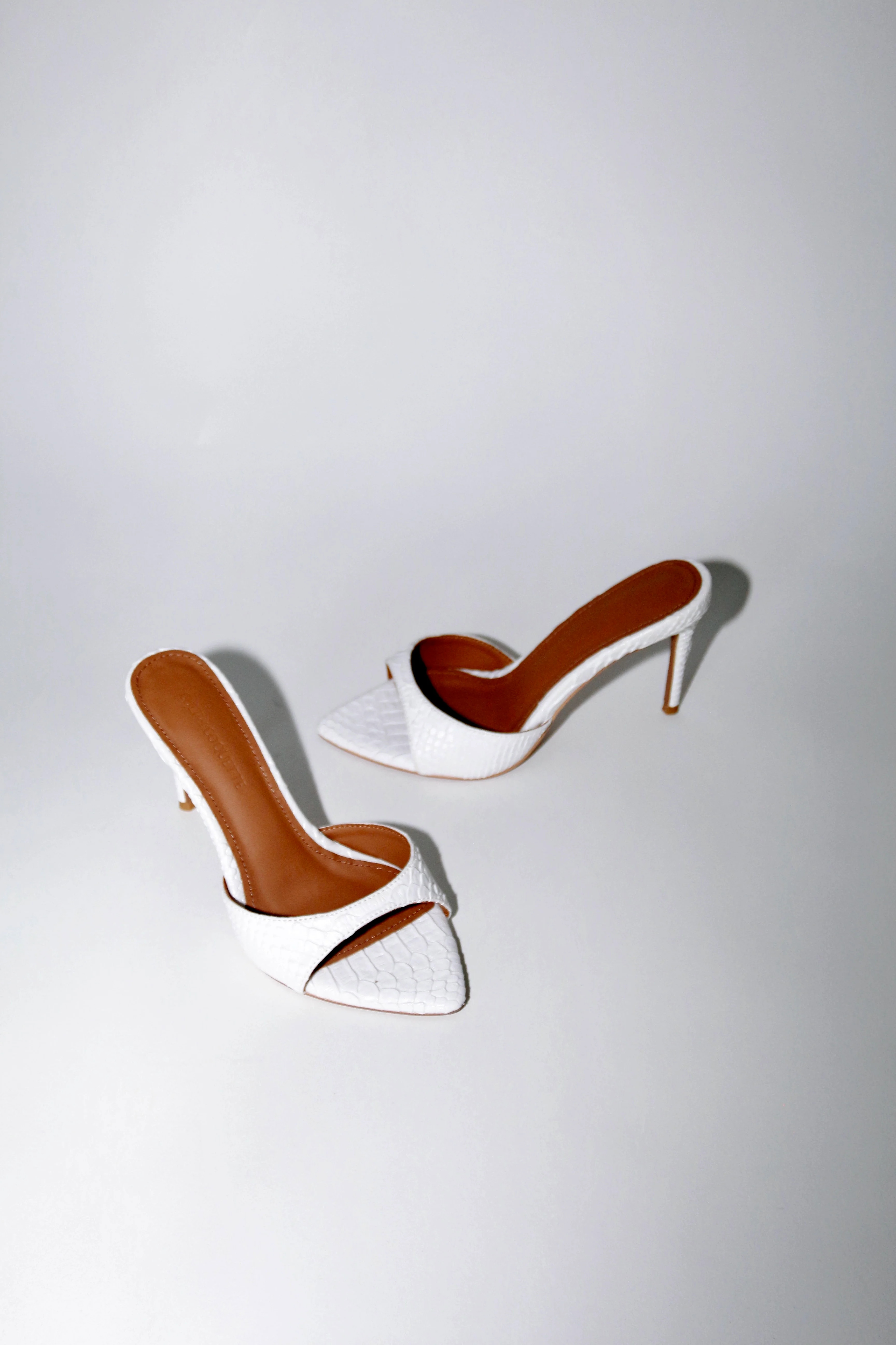 Gia White Reptile Vegan Mules 80 mm | CULT OF COQUETTE