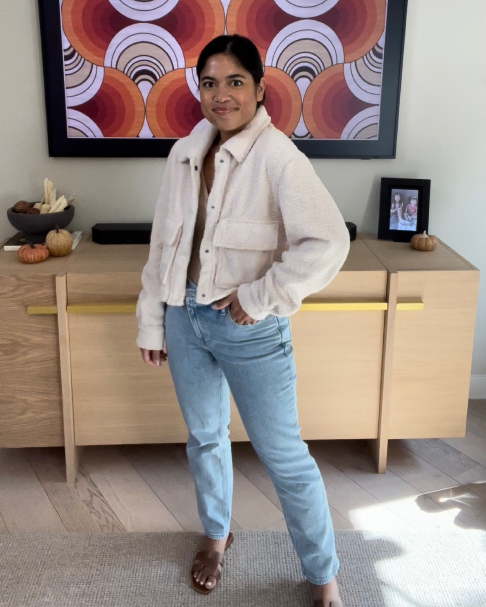 LTK sale starts Sunday!! Abercrombie will have 25% off!! Fall style, fall outfit
Wearing small in jacket
Wearing 27 in jeans


#LTKSale #LTKSeasonal #LTKsalealert