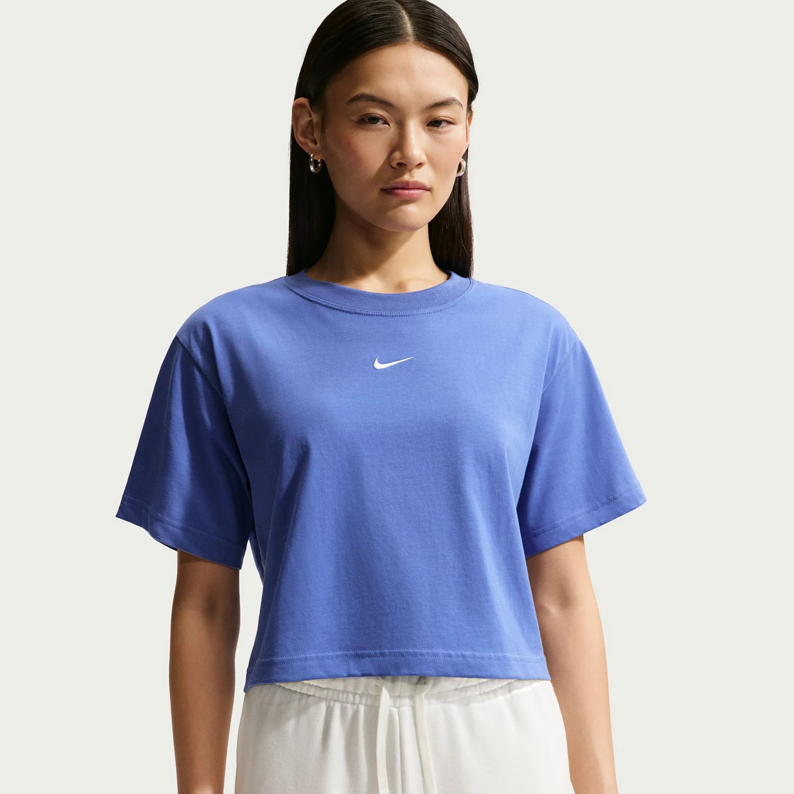 Women’s Nike Sportswear Loose Short Sleeve Cropped T-Shirt, Women's, Size: Small, Medium Blue | Kohl's
