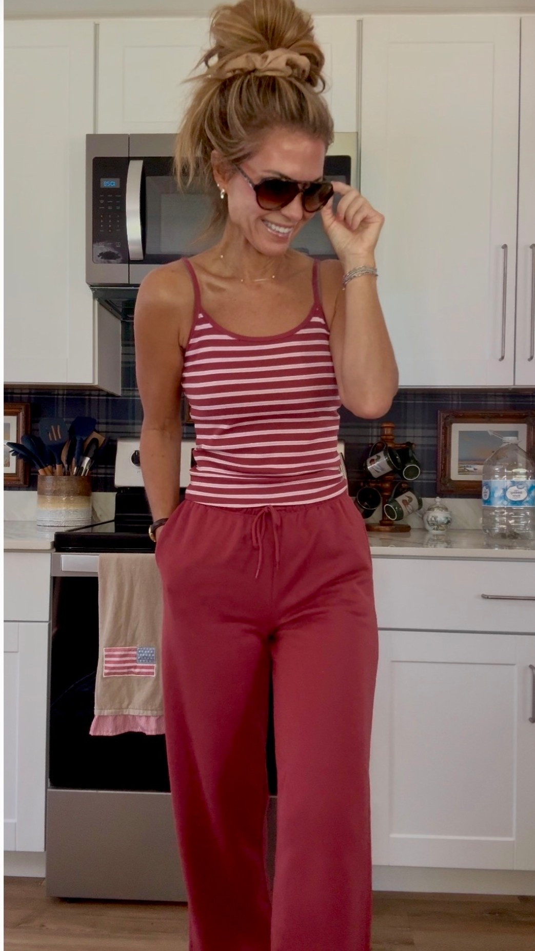 Aerie or Wal-Mart?? WAL-MART! No one would ever guess! Not that I would even care. Wal-Mart has really up’d their game recently! Im in an XS in top and bottoms. Perfect comfy lounge pieces.

#LTKootd #LTKdayinmylife #LTKActive
