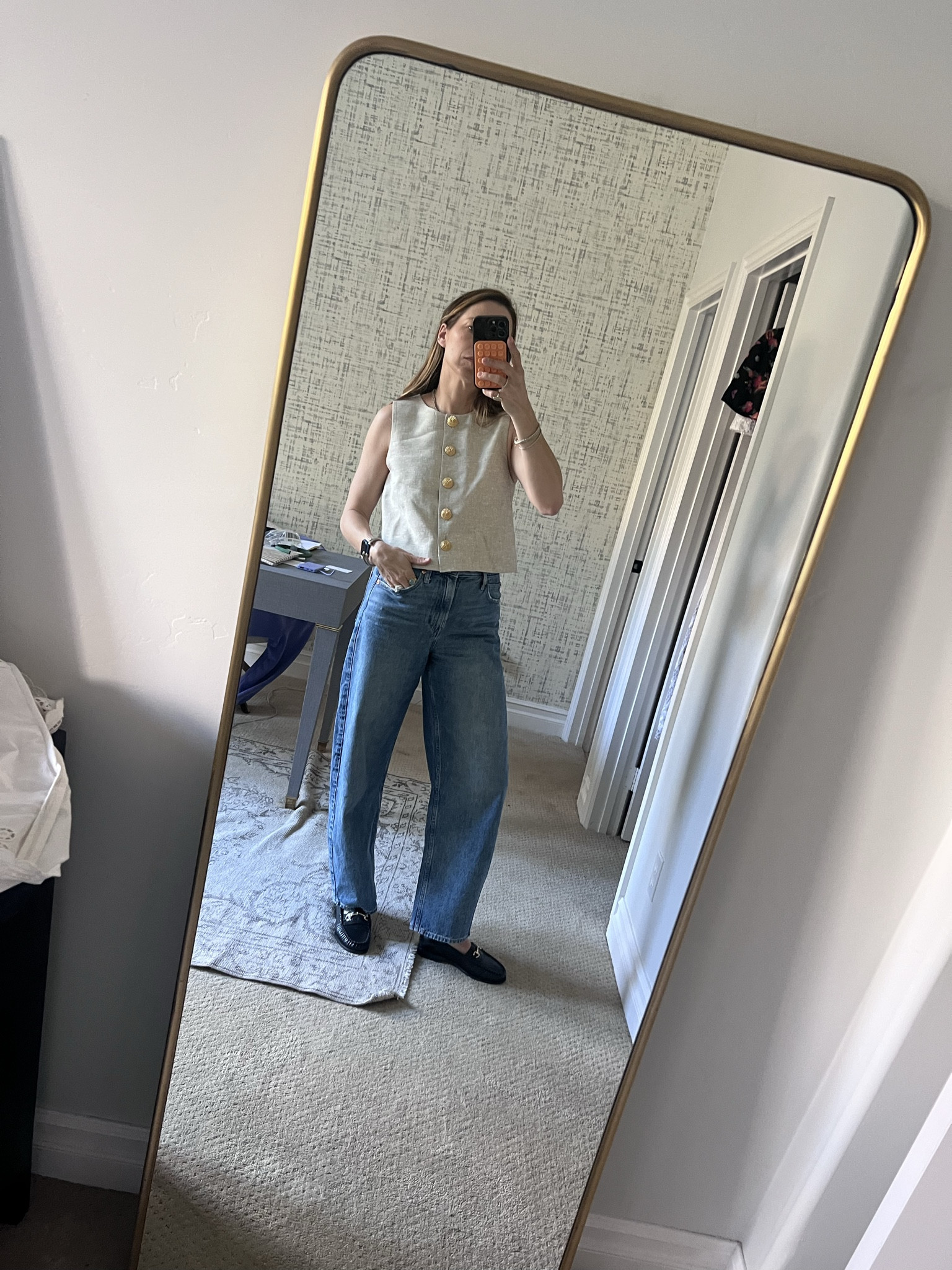 @SEZANE cool girl style, simple outfit, minimalistic style, clean luxury, quiet luxury, going out Topp, worktop, vintage Topp, Gucci look for less, Gucci dupe, barrel jeans, a￼Sezane 

#LTKootd #LTKmomlife #LTKWorkwear